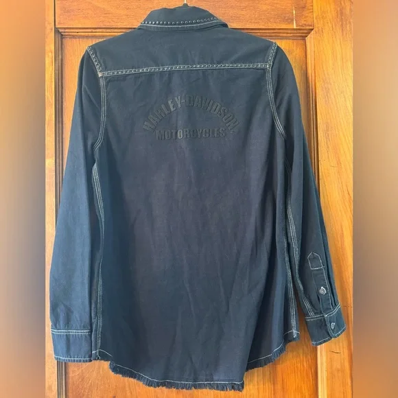 Harley Davidson Women’s Studded Raw Hem Shirt- Small - Picture 2 of 5
